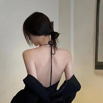 秀你悲伤的爱
